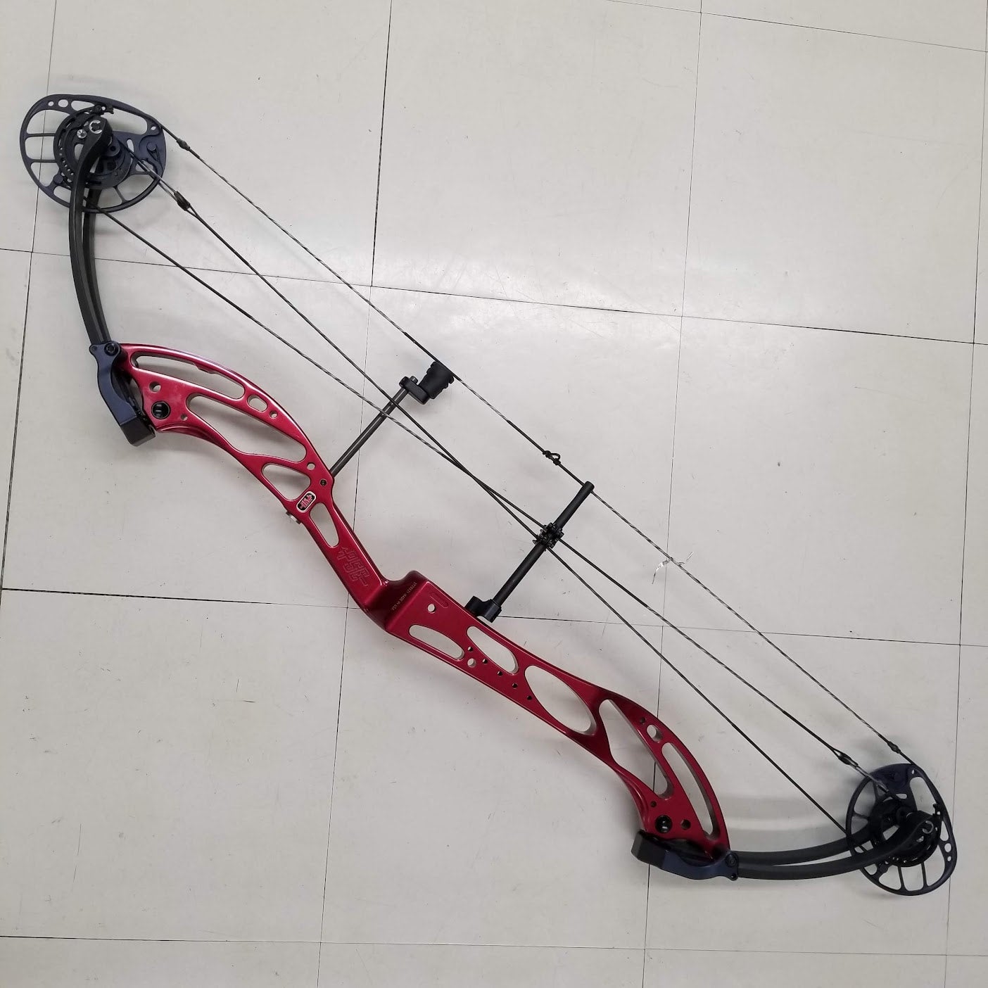 1440x956 gallerynova.se 25 05 PSE ARCHERY コンパウンドボウ XPEDITE フルカスタム 超美品 （PSEのコンパウンド 試射できます☆ – PROSHOP  ARCHIVE BLOG）