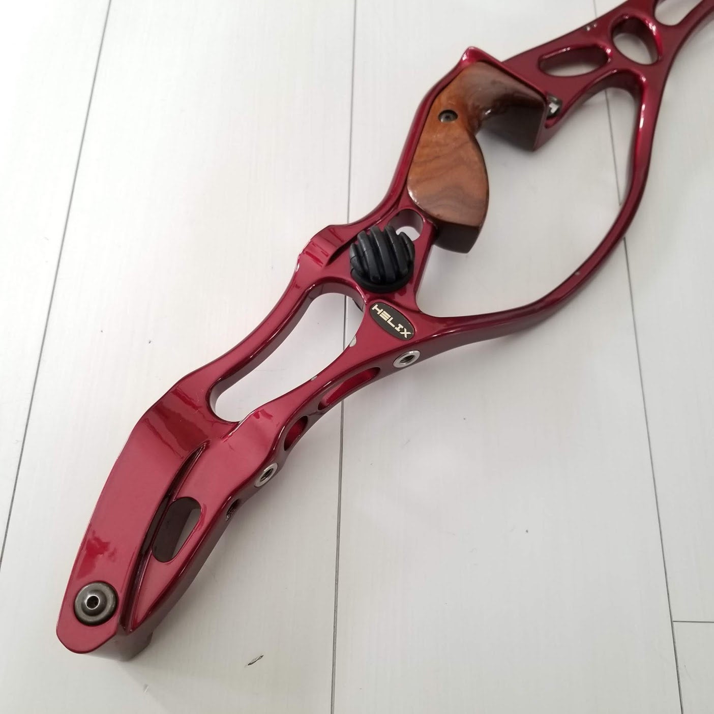 HOYT HELIX ハンドル | アシストアーチェリー
