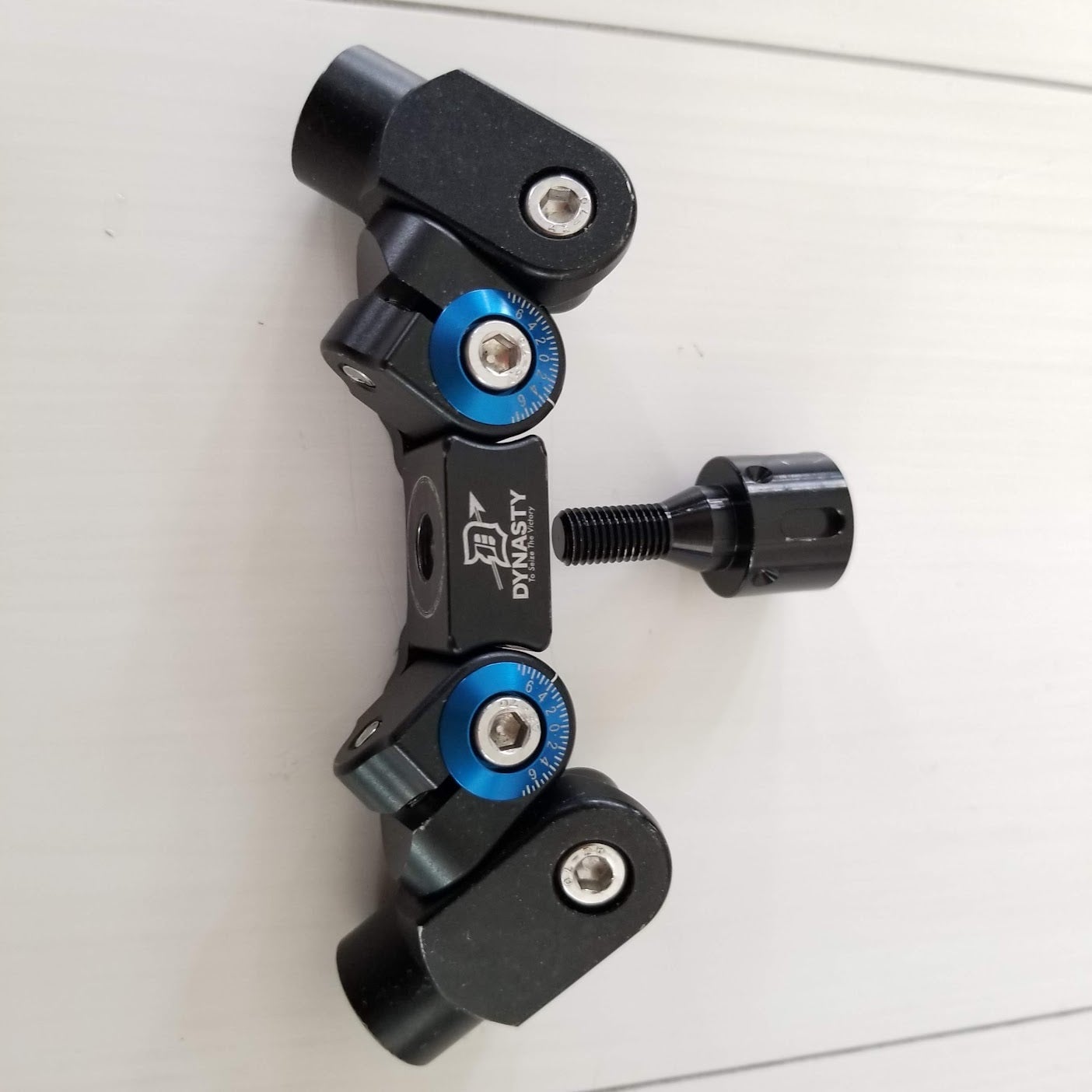 Dynasty フラグメント Vバー ブラック | アシストアーチェリー 